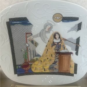 Edwin M Knowles The Annunciation plate. With certificate and box.